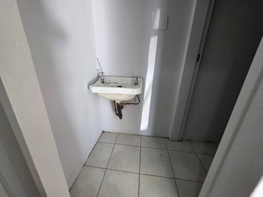 To Let commercial Property for Rent in Bethlehem Free State